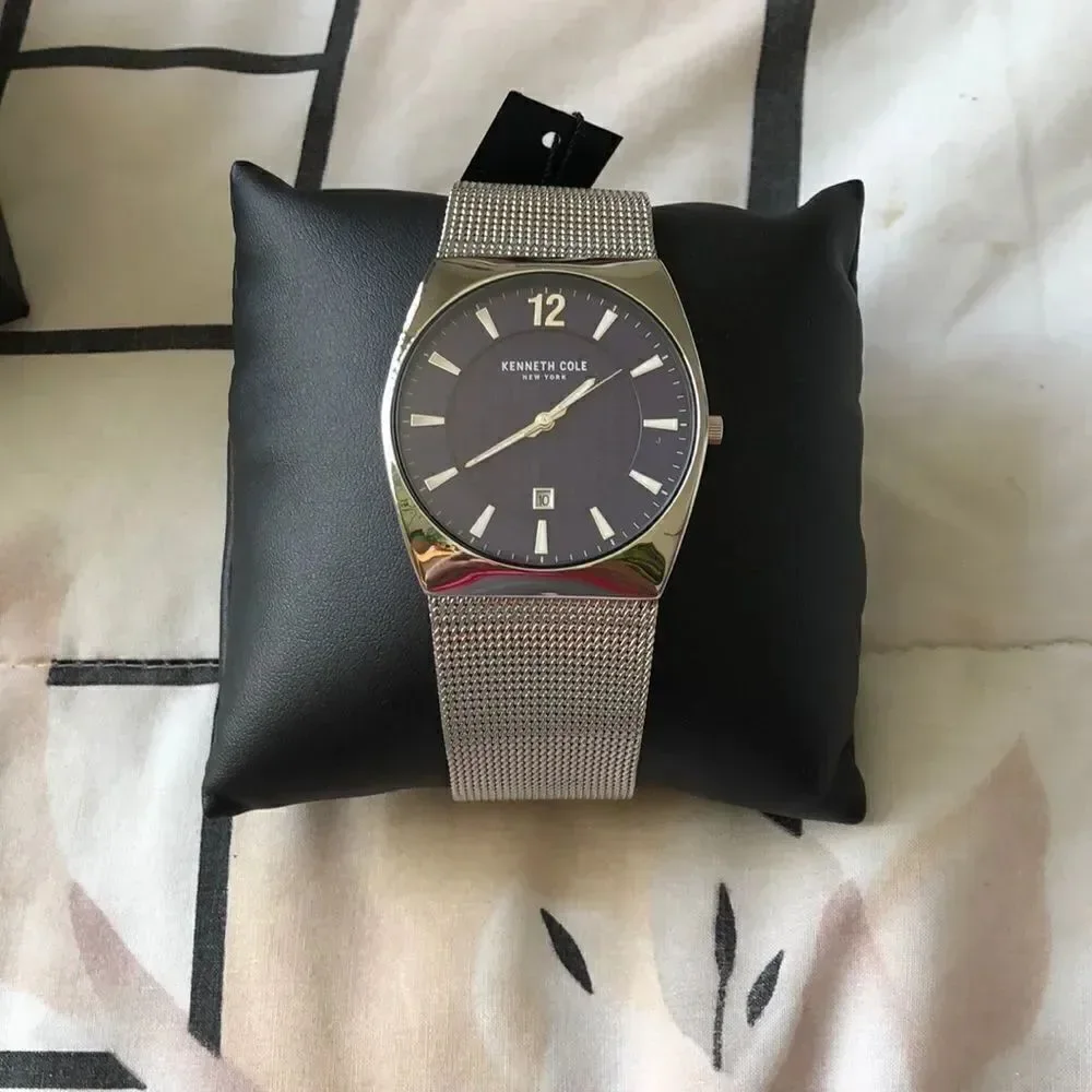 Kenneth Cole kenneth cole
